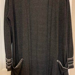 Amaryllis gray cardigan